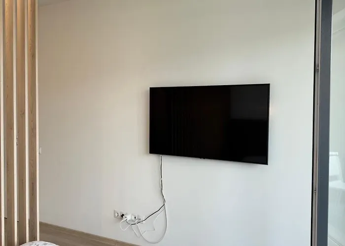 Apartment View - Modern Cu Balcon Panoramic Si Lumina Naturala Cu Catre Oras Si Munte *